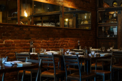 Lunchtime In Saratoga