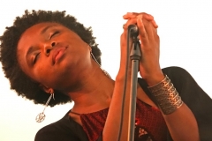 Liz Wright