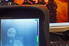 2 Pictures on the Monitor